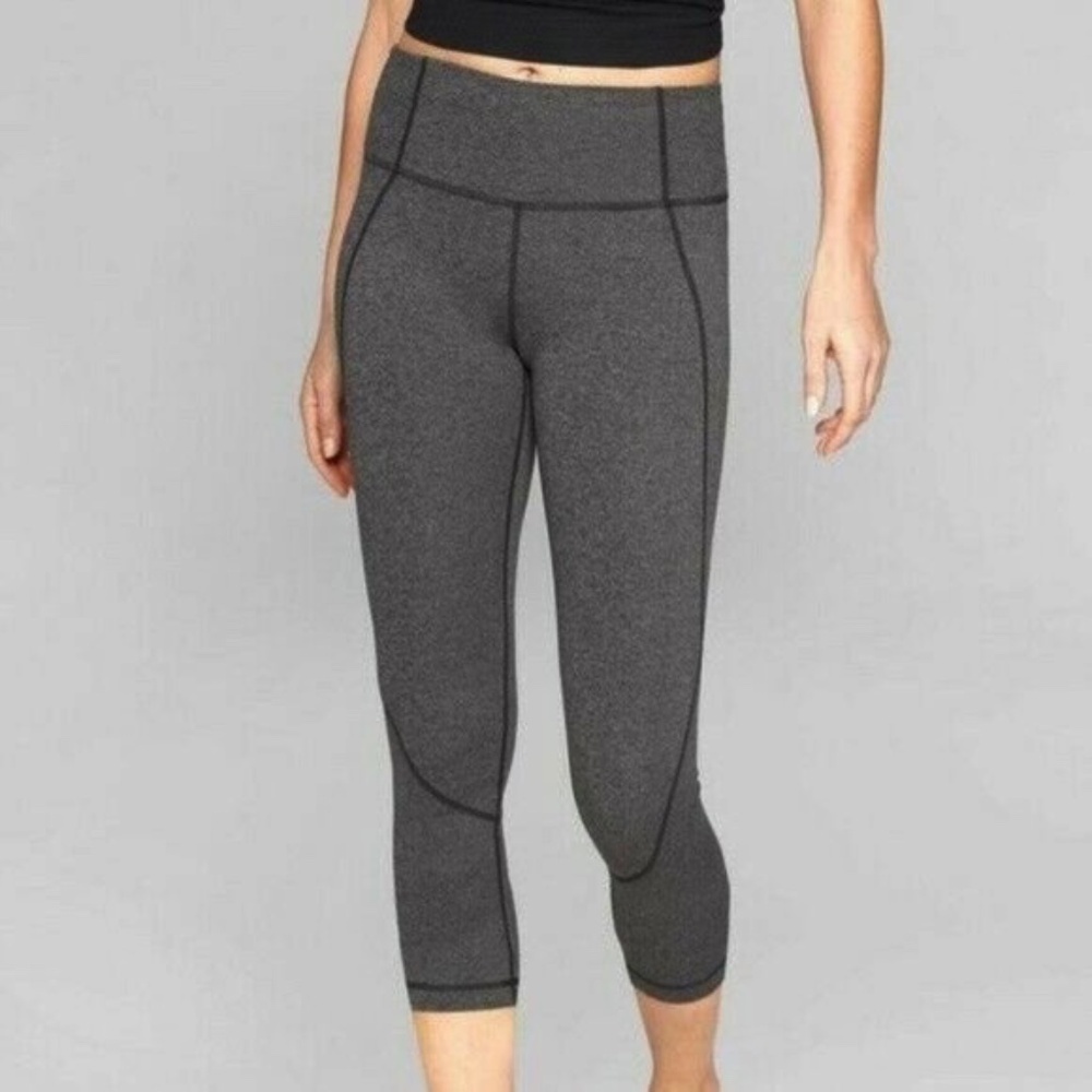 Athleta Gray Black Salutation Cropped Leggings Medium